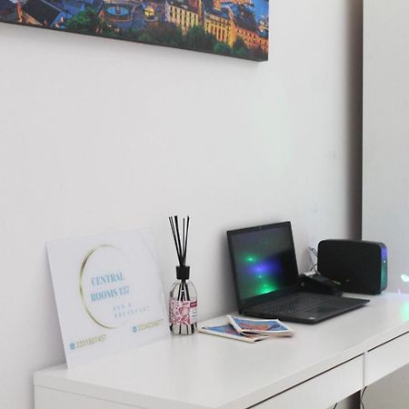 B&B Central Rooms 137 Napoli Dış mekan fotoğraf