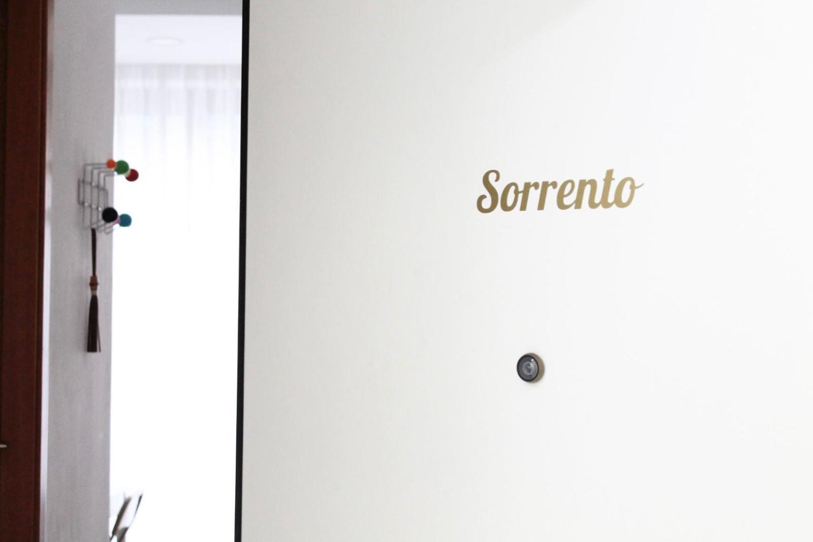 B&B Central Rooms 137 Napoli Dış mekan fotoğraf
