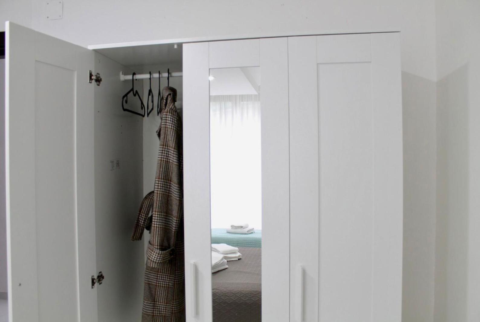B&B Central Rooms 137 Napoli Dış mekan fotoğraf